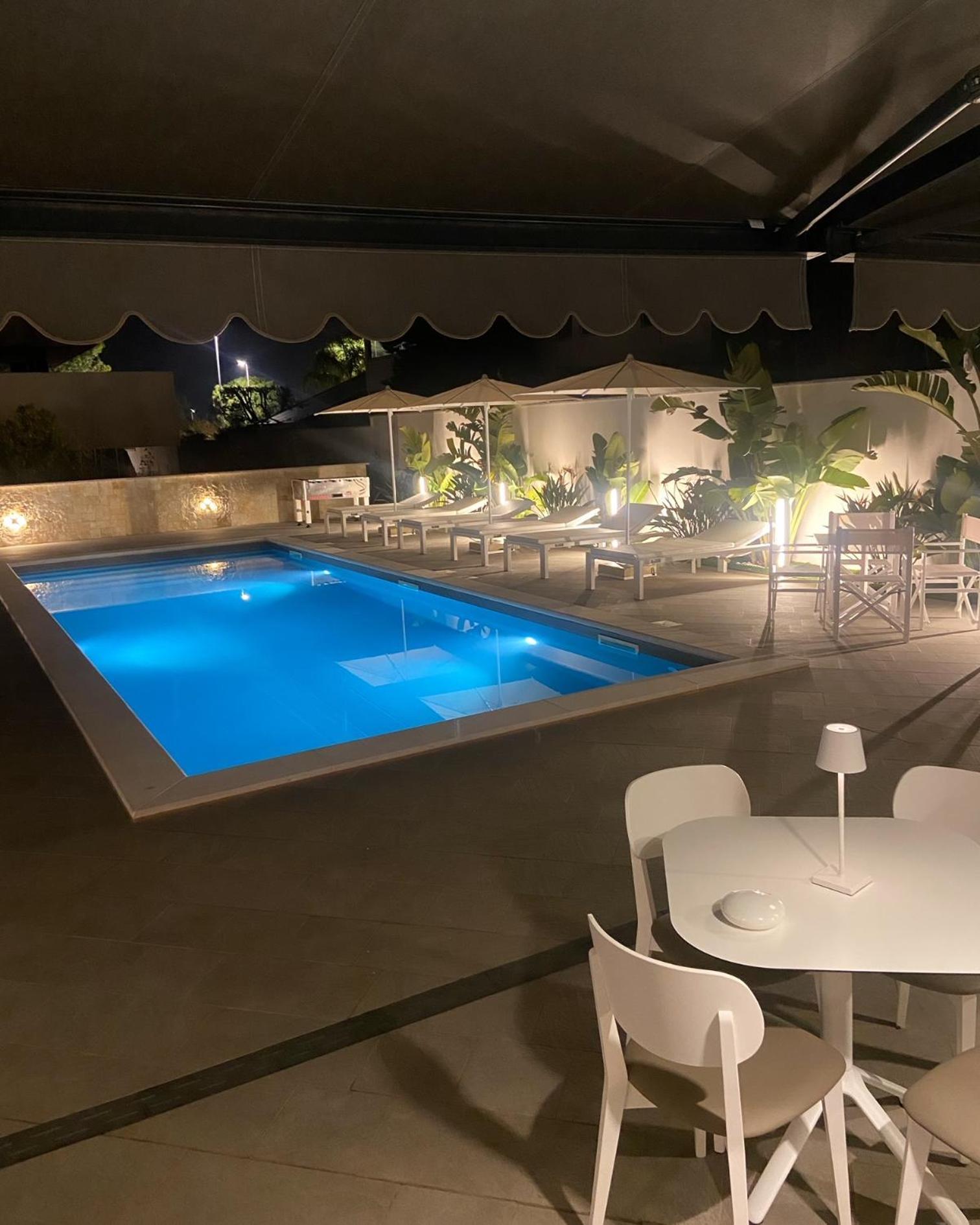 Dimora Giulia Hotel Bari Exterior foto